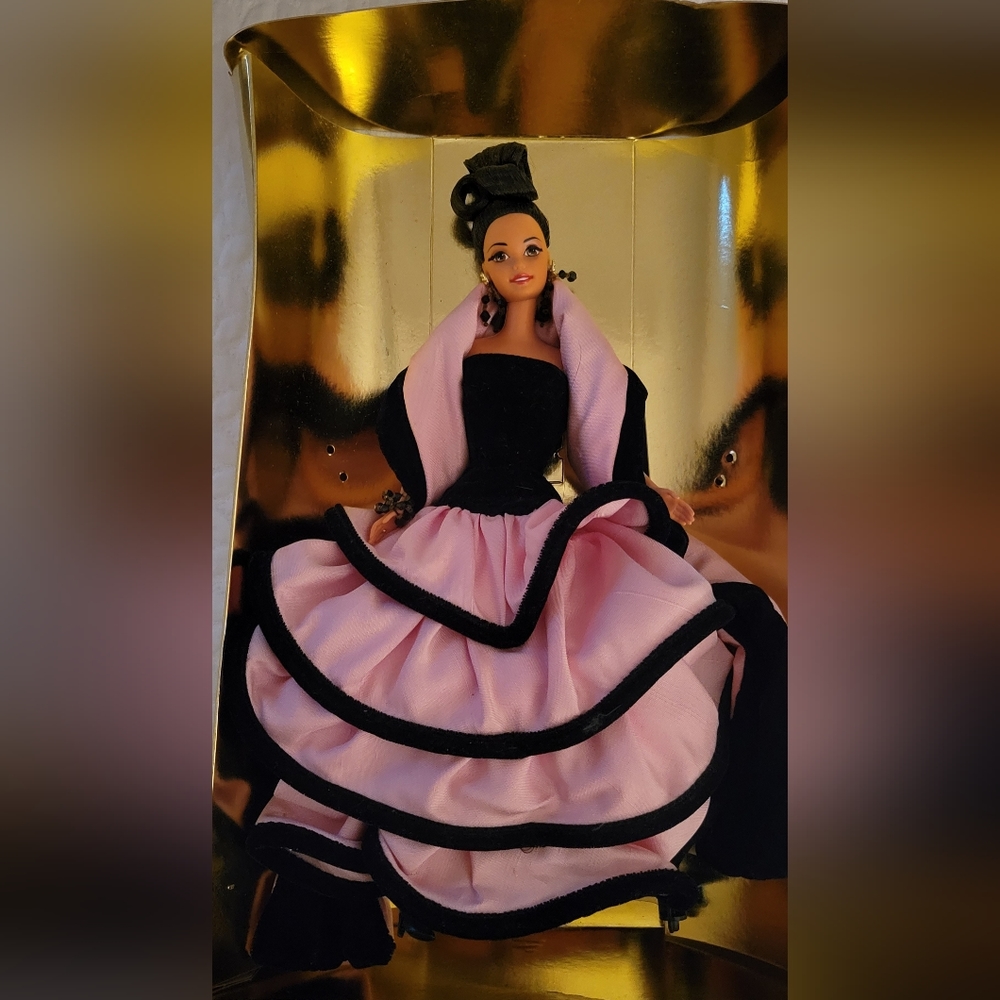 BARBIE. Escada, Limited Edition